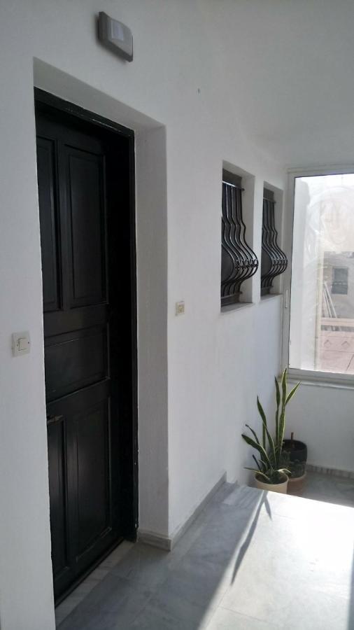 Phoeve Apt-Lovely 1-Br Rental Near The Beach Калатас Екстериор снимка